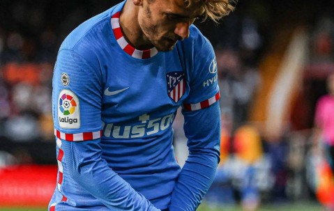 包含斯诺克联赛，关中海豚队与中原铁骑队绝杀，VAR改判成焦点！快速转换撕裂防线的词条-爱游戏体育平台