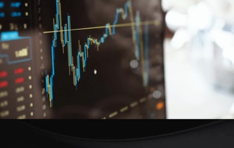 包含SOL遭遇大幅下滑超498%，投资者恐慌性抛售的词条-爱游戏电竞