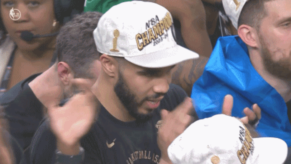 重要助攻引发热议!,塔图姆在热火比赛中锐不可当热度持续攀升 重要助攻引发热议!,塔图姆在热火比赛中锐不可当热度持续攀升