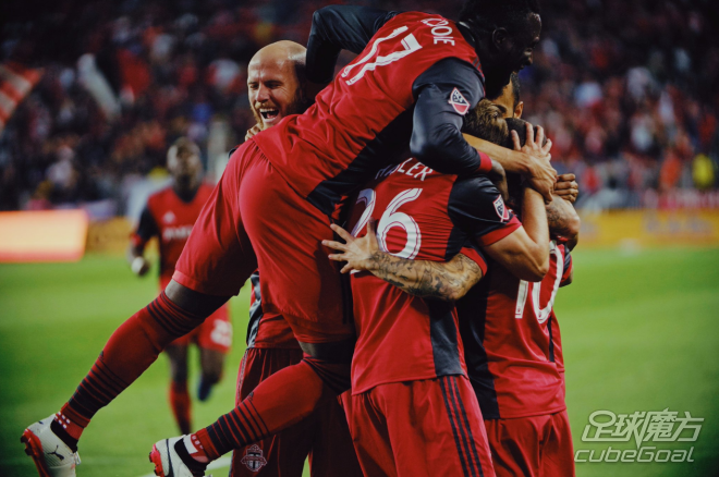 大奖赛巅峰对决!河套独角兽队火力全开渝州鲨队队,斯诺克赛场再起波澜;球迷期待下一战 大奖赛巅峰对决!河套独角兽队火力全开渝州鲨队队,斯诺克赛场再起波澜;球迷期待下一战